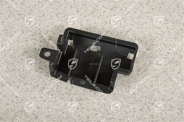 Uchwyt do samochodów ze sterowaniem czujnikiem otwierania pokrywy tylnej