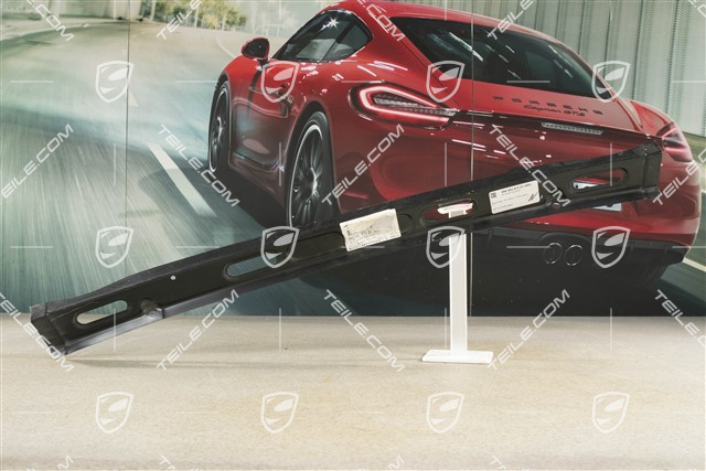 Cabrio, Quertraeger Wasserkasten, Hinten