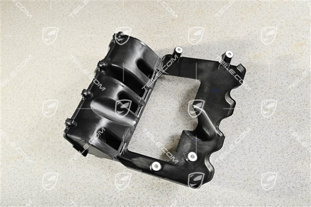 Engine oil sump insert / baffle