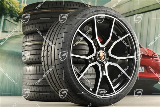 21" Koła letnie RS Spyder Design, felgi 9,5J x 21 ET60 + 11,5J x 21 ET66 + opony letnie Goodyear 265/35 R21 + 305/30 R21, czarny wysoki połysk