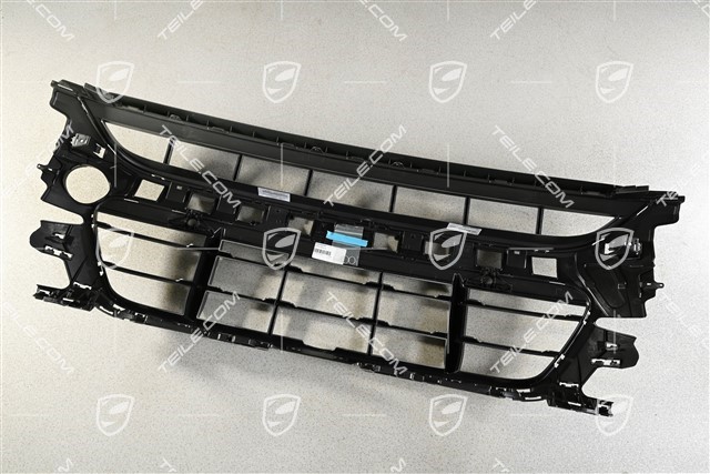 GTS / Turbo Sport Design, Front bumper, centre ventilation grille with Park Assist,