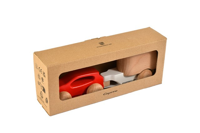 Wooden Car Porsche Cayenne with Trailer and horse, for children aged 3 and over