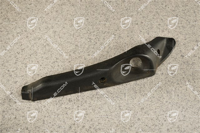 Cabrio / Targa, Osłona ramy szyby czołowej, L