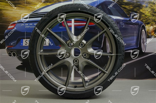 20" Carrera S (III) Sommerräder Satz, in Platinum (seidenglanz), 8J x 20 ET57 + 9,5J x 20 ET45 + Sommerreifen 235/35 ZR20 + 265/35 ZR20, ca. 500 Km