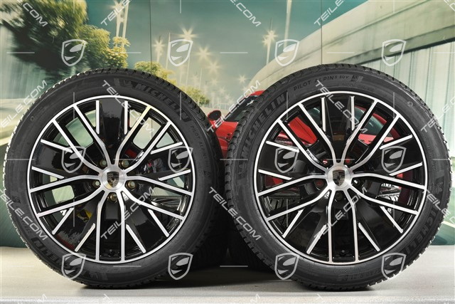 21-inch Macan Design winter wheel set, rims 8,5J x 21 ET27 + 10,5J x 21 ET47 + Michelin Pilot Alpin 5 SUV winter tyres 255/45 R21 + 285/40 R21, black high gloss