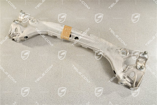 Cross member (between L and R side panel)