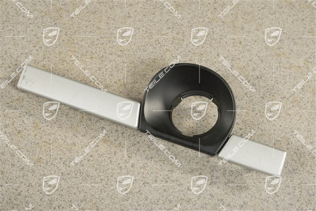 Dashboard trim moulding - Ignition switch, Satin Chrome / Black