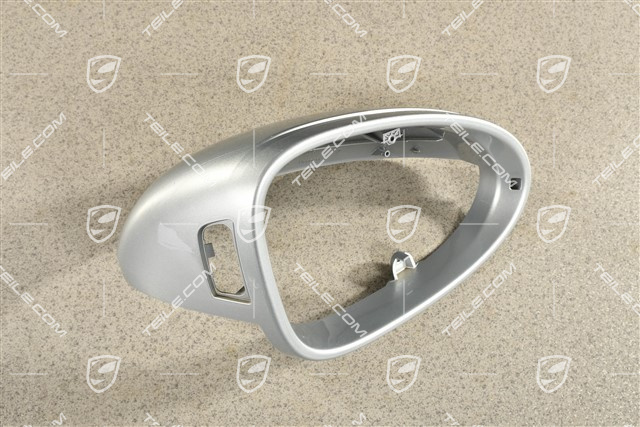 Górna obudowa luserka zewnętrznego, opcja z asystentem zmiany pasa ruchu, R