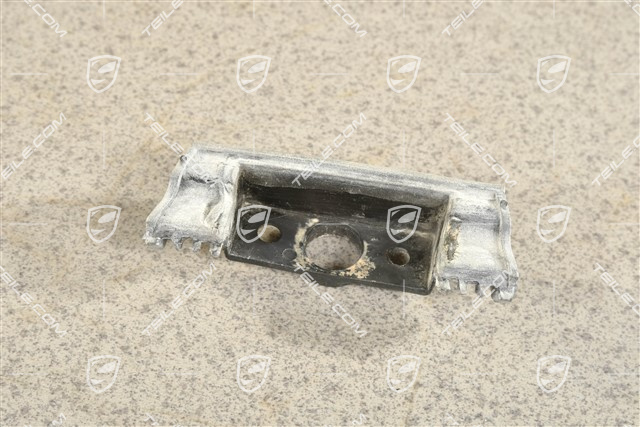 Housing for cotter pin, R