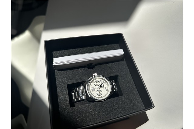 Chronograph – Martini Racing, Durchmesser 37 mm, Uhrwerk Ronda 5030D SWISS MADE mit 13 Steinen