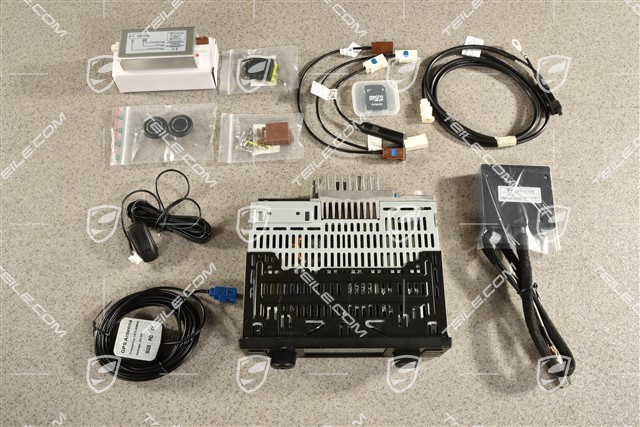 Porsche Classic Communication Management (PCCM) - radio samochodowe / nawigacja, DAB+, Europa, Karta SD z mapami nie znajduje sie w zestawie