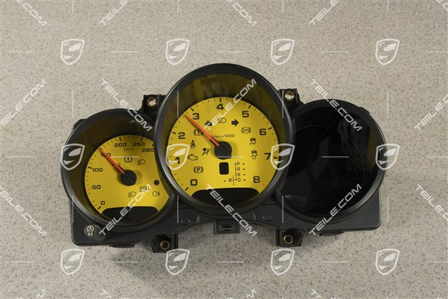 PDK, Prędkościomierz / licznik / zegary, Żólte tarcze zegarów