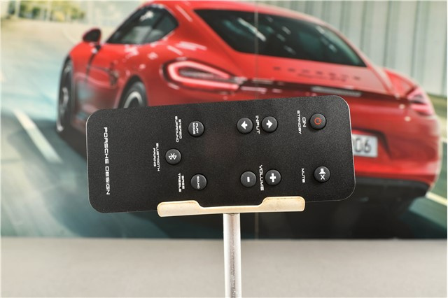 Pilot Soundbar, 911 czarny