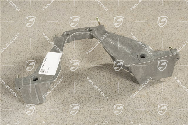 Uchwyt / mocowanie silnika