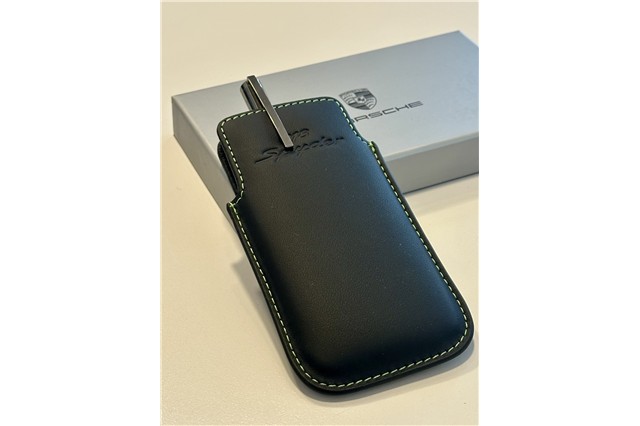 Multifunktionale Ledertasche für den 918 Spyder