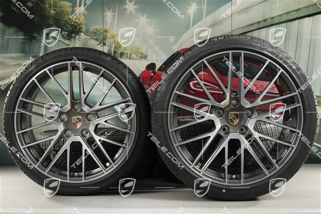 20/21-inch Turbo V winter wheel set, wheel rims 8,5J x 20 ET40 + 11J x 21 ET66 + Goodyear winter tyres 245/35 R20 + 305/30 R21, DOT/prod. year 2020