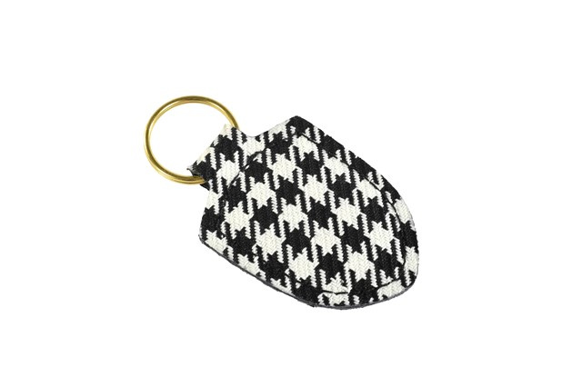 Porsche crest keyring, leather + pepita fabric black/white
