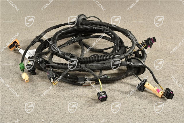 Rear bumper wiring harness