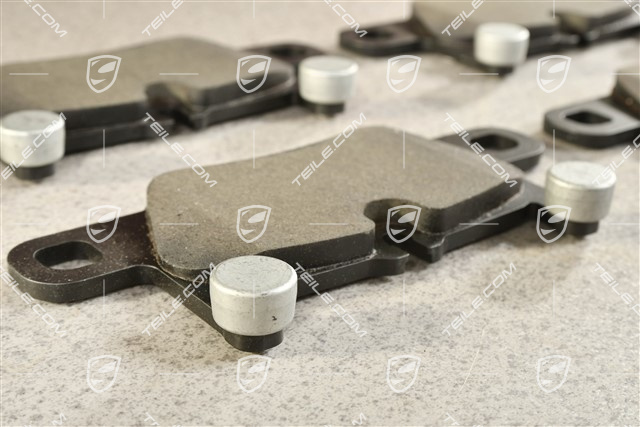 Brake pads, Rear axle, set L+R