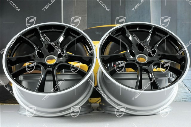 21" Felgensatz Cayenne Sport / GTS, 10J x 21 ET50, Felgenstern in Schwarz / Rand in Silber