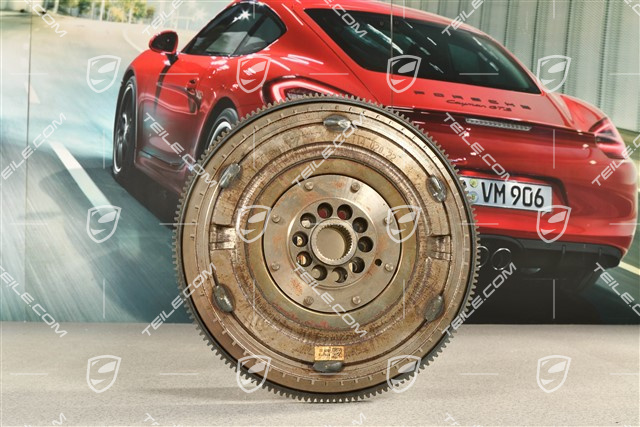 S / GTS, PDK transmission Dual mass flywheel