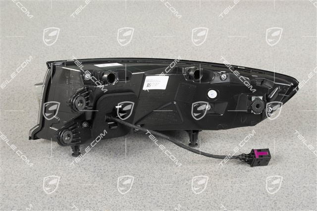 LED lampy tylne, zestaw z blendą klapy, ciemne/czarne, komplet: lewa+prawa+środkowa, srebrny napis „PORSCHE"