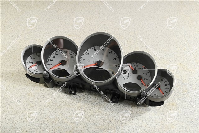 Prędkościomierz / licznik / zegary, skrzynia PDK, srebrne cyferblaty, wersja USA