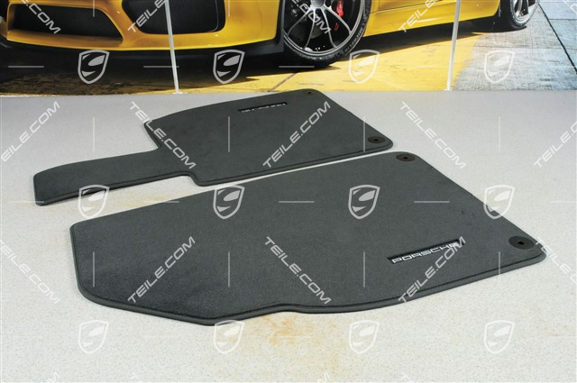 Dywaniki, przednie, czarne, wer. angielska/UK-Version, zestaw L+R Dywaniki, przednie, czarne, wer. angielska/UK-Version, zestaw L+R