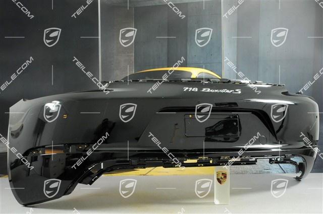 Zderzak tylny, z otworami na czujniki parkowania PDC