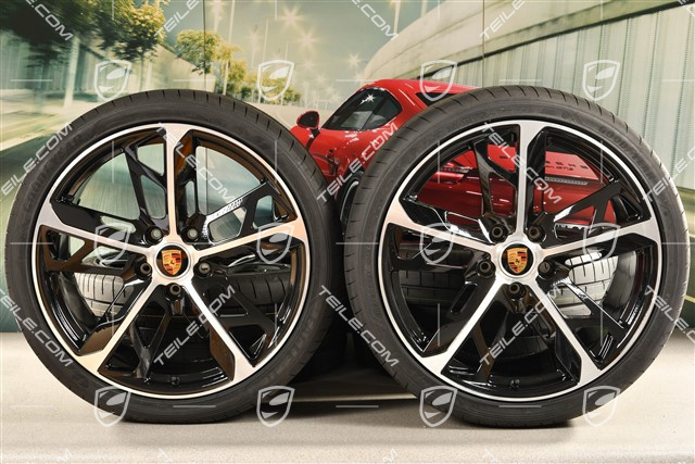 21" Cross Turismo Design Sommerräder Satz, Felgen 9,5J x 21 ET60 + 11,5J x 21 ET66 + Goodyear Sommerreifen 265/35 R21 + 305/30 R21, schwarz hochglanz mit glanzgedrehter Stirnfläche