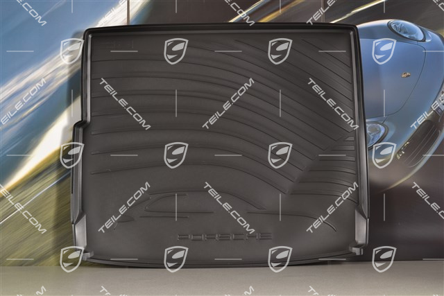 Wykładzina płaska bagażnika, klimatyzacja 4-strefowa