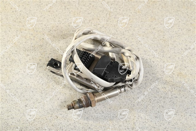 4,2 L TDI, Nitrogen oxide sensor / NOX with control unit