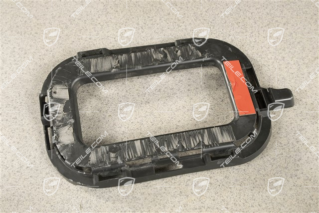 Wzmocnienie zderzaka tylnego, R