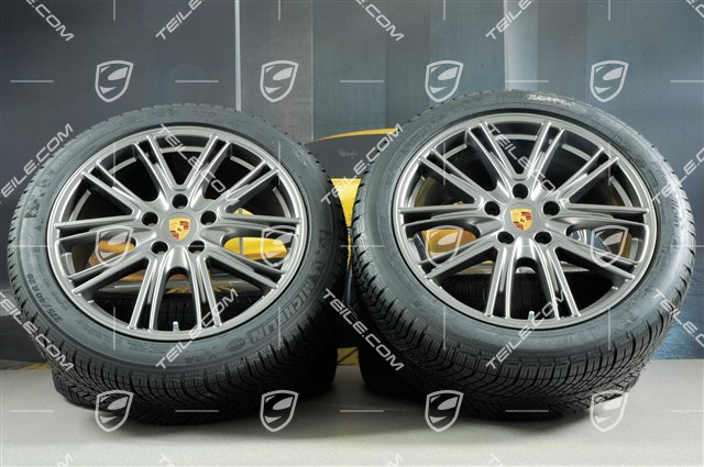 20" Koła zimowe, komplet "Exclusive Design", felgi 9,5 J x 20 ET71 + 10,5 J x 20 ET71 + opony zimowe Michelin Pilot Alpin 4 275/40 R20 + 315/35 R20, platyna (satyna)