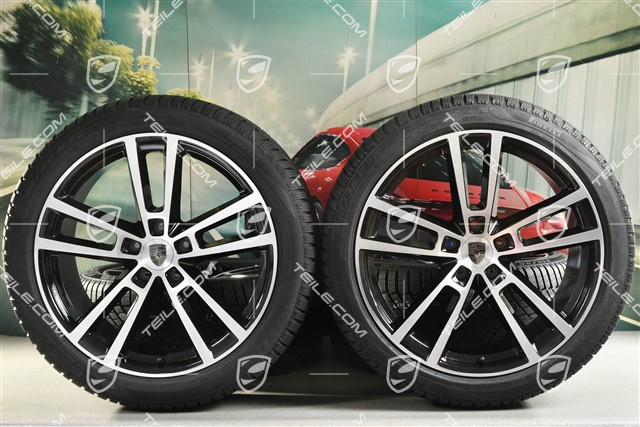 22" Winterräder Sport Design, Felgen 10J x 22 ET48 +11,5J x 22 ET52 + NEUE Pirelli Winterreifen 285/40 R22 + 315/35 R22, in Schwarz Hochglanz