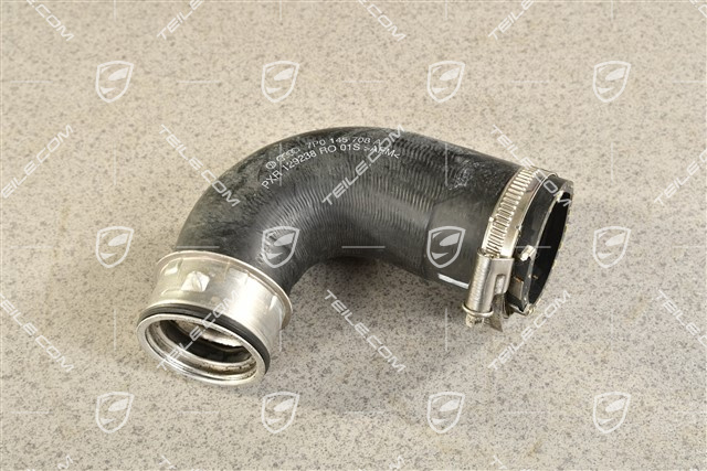 Gumowy przewód wąż intercoolera 3,0L 155/176/180kW Diesel, górny, R