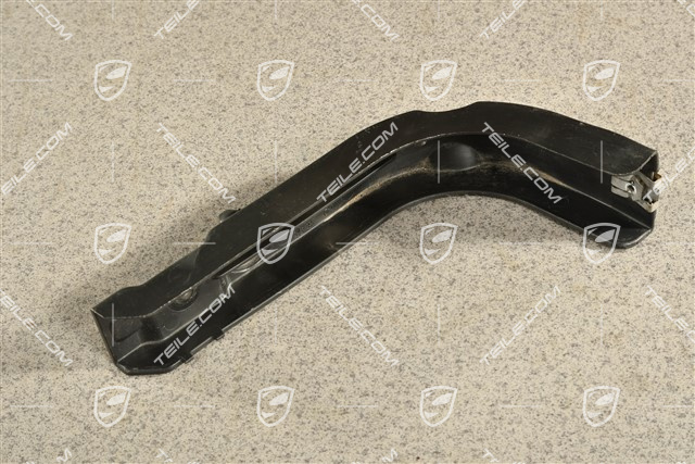 Dolny uchwyt zderzaka