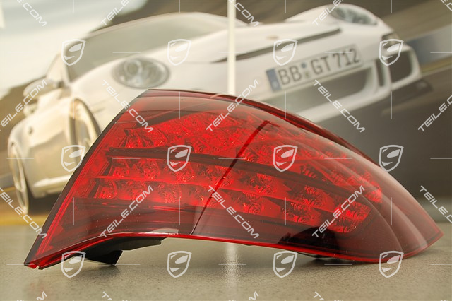 Heckleuchte aussen, schwarz, R