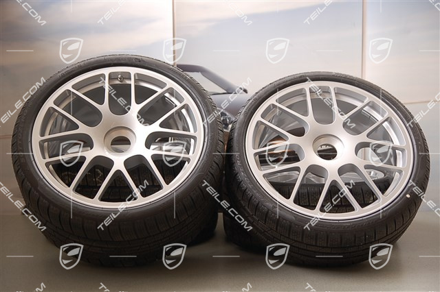 19-inch winter wheel set, RS Spyder, central locking, wheels: 8,5J x 19 ET56 + 11J x 19 ET51, tyres: 235/35 R19 + 295/30, without TPM