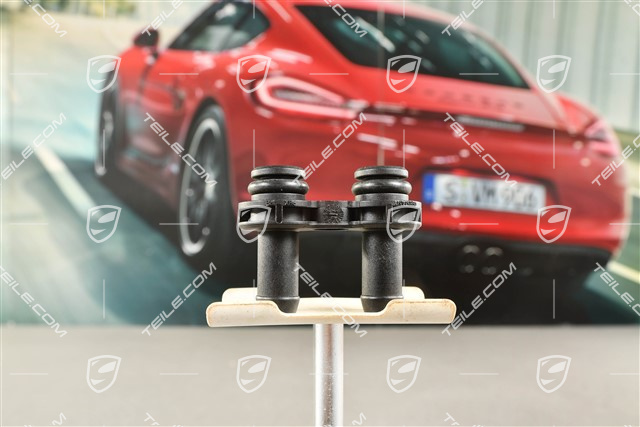 Generator coolant outlet flange / neck