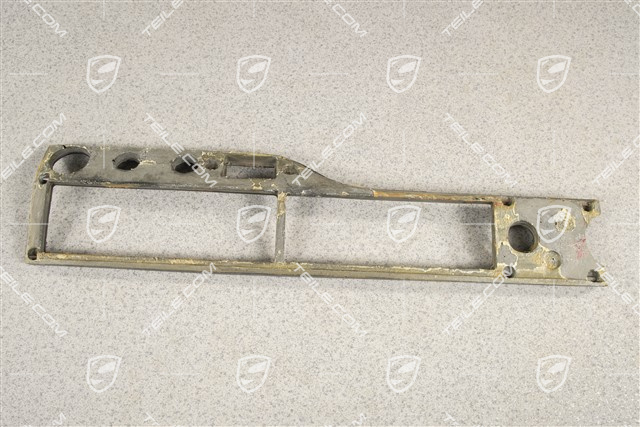 Osłona, czarna, Środkowa