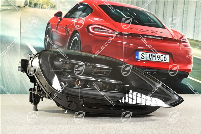 LED Scheinwerfer mit variabler Lichtverteilung, abgedunkelt, R