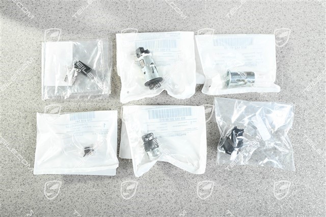 Smoker package Retrofit kit, ashtray and cigarette lighter socket