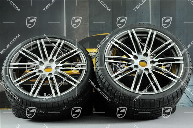 20" Winterräder Satz "Turbo", Felgen 8,5J x 20 ET51 + 11J x 20 ET52 + Pirelli Winterreifen 245/35 R20 + 295/30 R20, mit RDK-Sensoren
