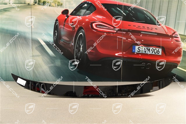 Coupe, Rear spoiler trim