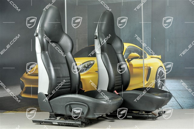 Fotele sportowe (szerokie), ręczna regulacja, podgrzewane, skóra, czarne, herb Porsche, lakierowane części tylne, komplet L+R