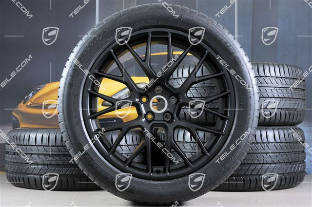 20-inch "RS Spyder Design" in black, summer wheels set, rims 9J x 20 ET26 + 10J x 20 ET19 + Michelin summer tyres 265/45 R 20 + 295/40 R 20, with TPMS