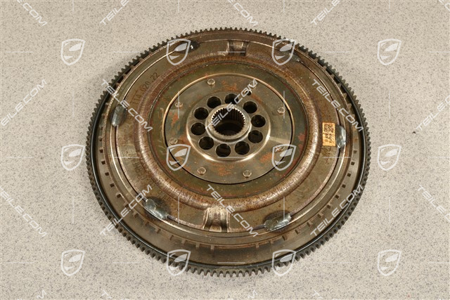 S / GTS, PDK transmission Dual mass flywheel