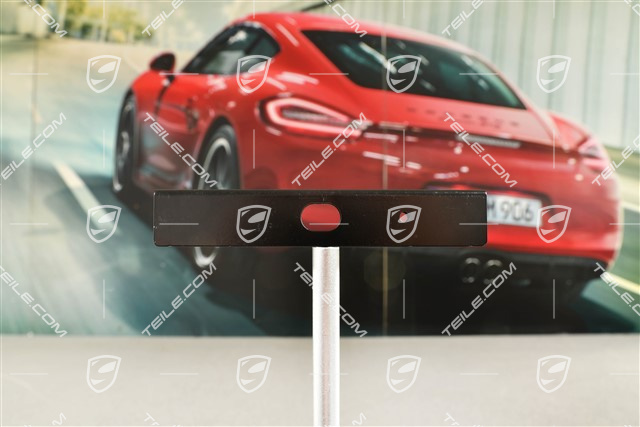 Retaining Rail, Lower