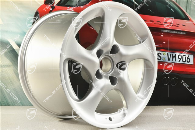 18-inch GT2 wheel, 12J x 18 ET45
